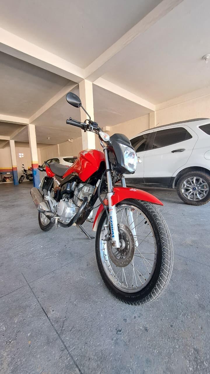 HONDA CG 150 FAN ESDI FRENTE DIREITA